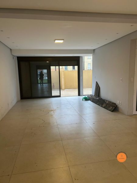 Prédio Comercial com 2 quartos, 3 banheiros e 364m² à venda no bairro Centro, Pelotas