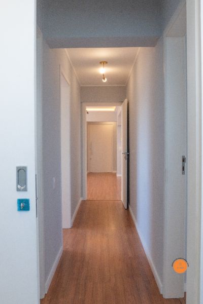 Apartamento com 3 quartos, 2 banheiros e 111m² à venda no bairro Centro, Pelotas
