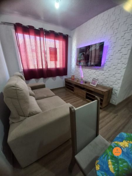 Apartamento com 2 quartos, 1 banheiro e 54m² à venda no bairro Areal, Pelotas