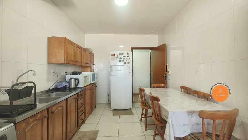 Apartamento com 3 quartos, 1 banheiro e 139m² à venda no bairro Centro, Pelotas
