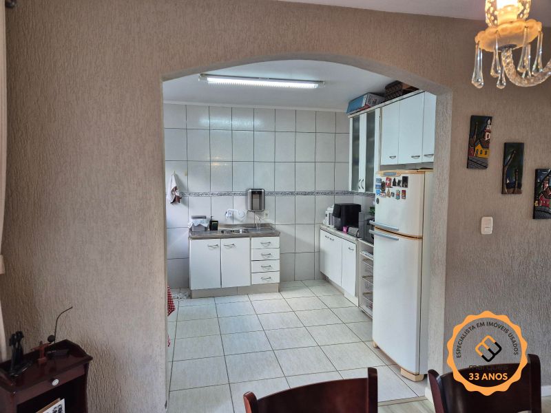 Casa com 4 quartos, 2 banheiros e 288m² à venda no bairro Três Vendas, Pelotas