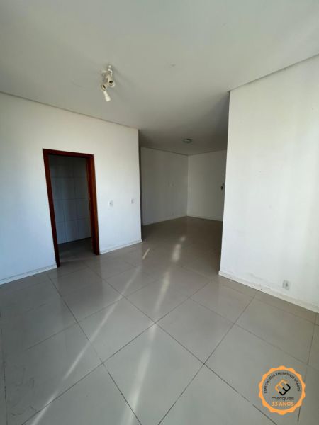Casa com 2 quartos, 1 banheiro e 76m² à venda no bairro Laranjal, Pelotas