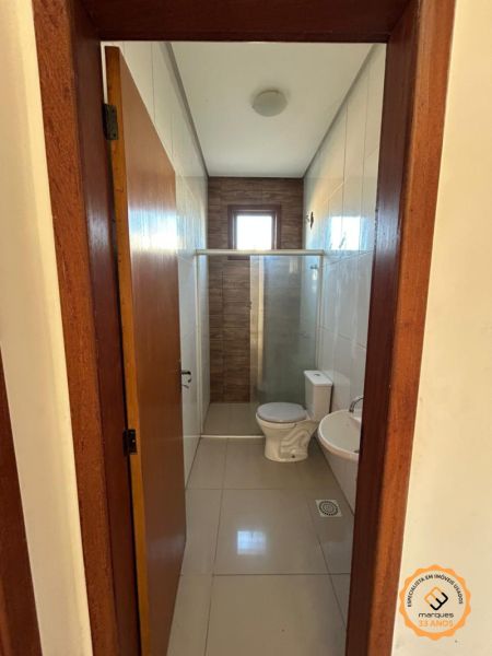 Casa com 2 quartos, 1 banheiro e 76m² à venda no bairro Laranjal, Pelotas
