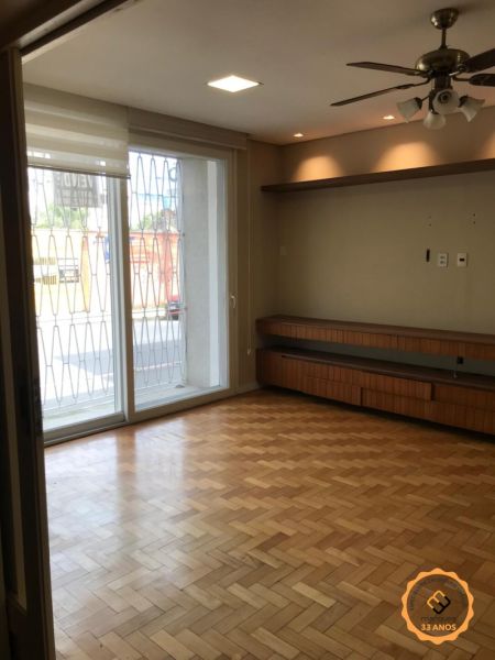 Casa com 3 quartos, 3 banheiros e 225m² à venda no bairro Centro, Pelotas