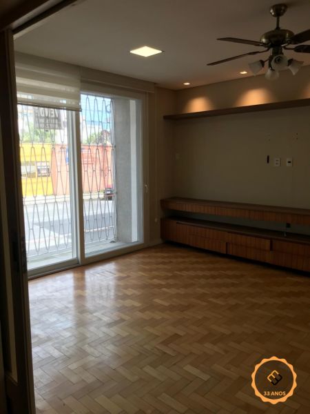 Casa com 3 quartos, 3 banheiros e 225m² à venda no bairro Centro, Pelotas
