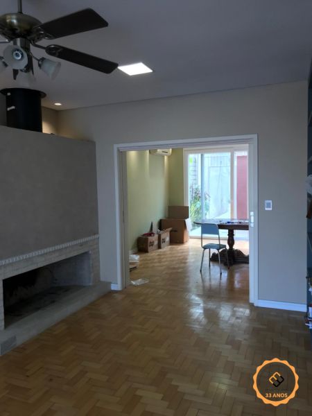 Casa com 3 quartos, 3 banheiros e 225m² à venda no bairro Centro, Pelotas