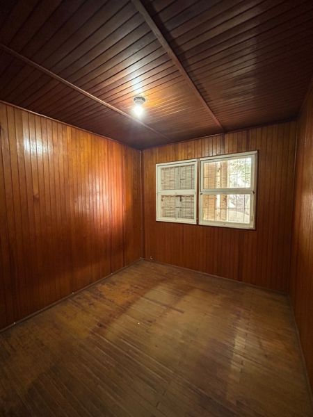 Casa com 3 quartos, 1 banheiro e 184m² à venda no bairro Vila Mariana, Pelotas
