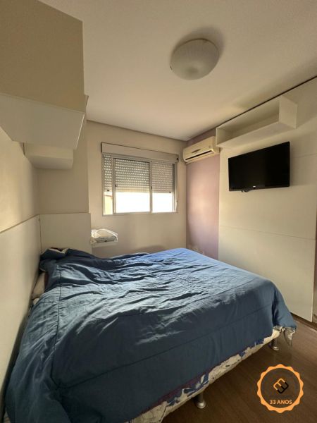Casa com 3 quartos, 3 banheiros e 110m² à venda no bairro Areal, Pelotas
