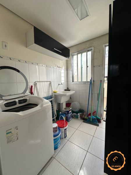 Casa com 3 quartos, 3 banheiros e 110m² à venda no bairro Areal, Pelotas