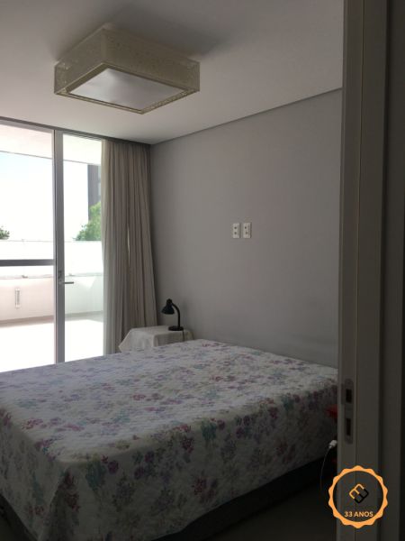 Apartamento com 3 quartos, 2 banheiros e 160m² à venda no bairro Areal, Pelotas