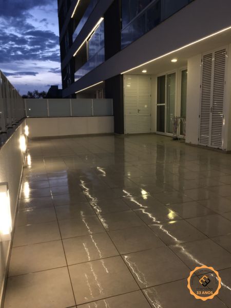 Apartamento com 3 quartos, 2 banheiros e 160m² à venda no bairro Areal, Pelotas