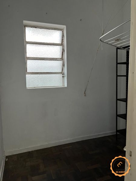 Apartamento com 3 quartos, 2 banheiros e 192m² à venda no bairro Centro, Pelotas