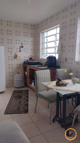 Apartamento com 2 quartos, 2 banheiros e 93m² à venda no bairro Porto, Pelotas