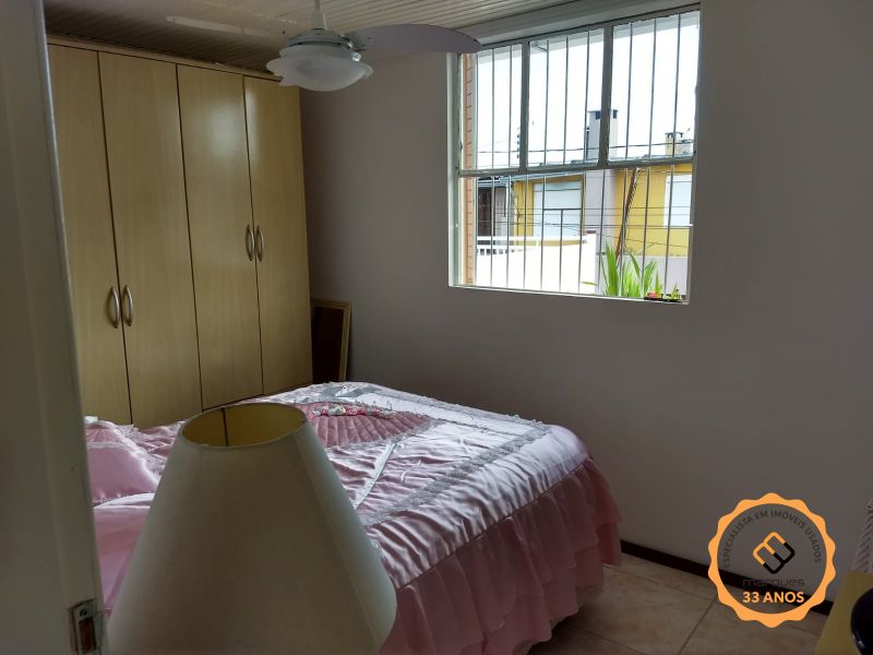 Apartamento com 2 quartos, 1 banheiro e 50m² à venda no bairro Três Vendas, Pelotas