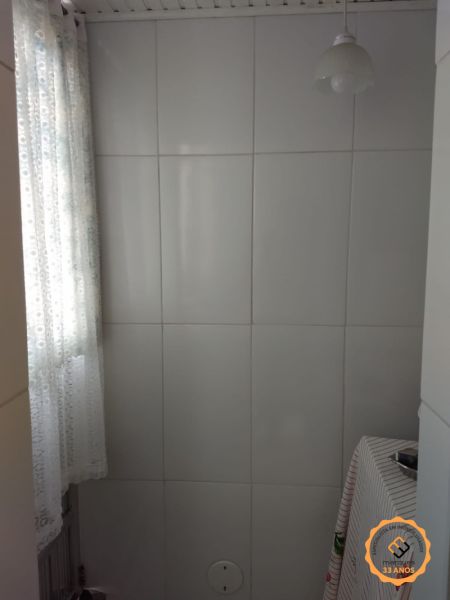 Apartamento com 2 quartos, 1 banheiro e 50m² à venda no bairro Três Vendas, Pelotas