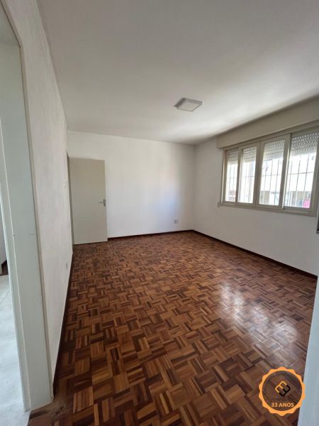 Apartamento com 2 quartos, 2 banheiros e 74m² à venda no bairro Centro, Pelotas