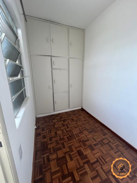 Apartamento com 2 quartos, 2 banheiros e 74m² à venda no bairro Centro, Pelotas