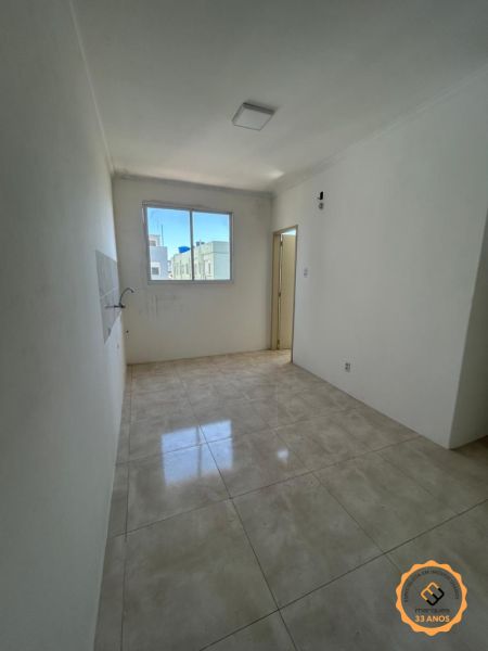 Apartamento com 2 quartos, 2 banheiros e 74m² à venda no bairro Centro, Pelotas