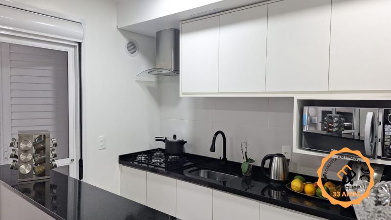 Apartamento com 2 quartos, 1 banheiro e 63m² à venda no bairro Areal, Pelotas