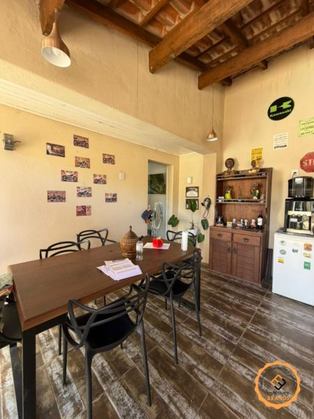 Casa com 2 quartos, 2 banheiros e 272m² à venda no bairro Laranjal, Pelotas