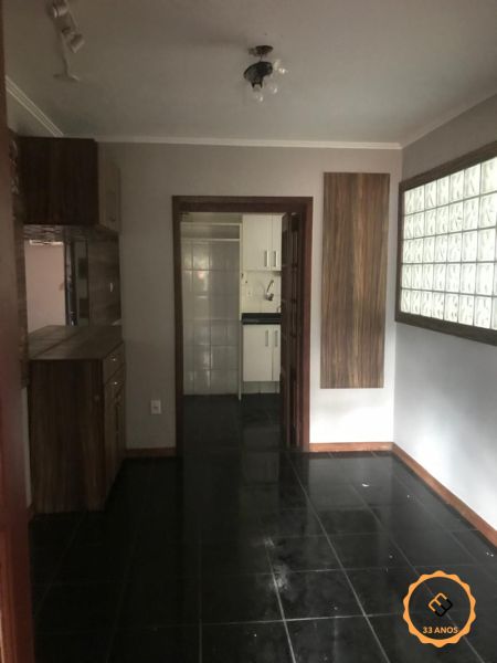 Apartamento com 2 quartos, 1 banheiro e 103m² à venda no bairro Areal, Pelotas