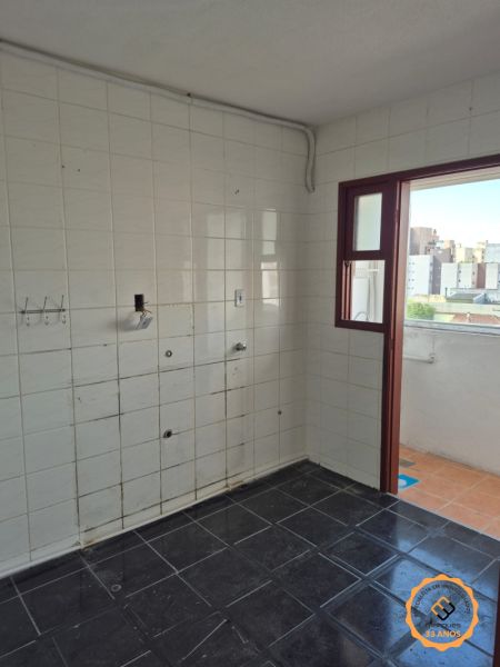 Apartamento com 2 quartos, 1 banheiro e 54m² à venda no bairro Centro, Pelotas