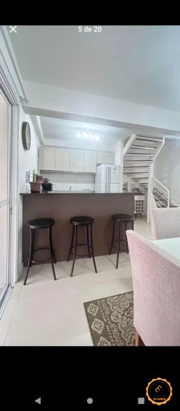Casa com 3 quartos, 1 banheiro e 81m² à venda no bairro Areal, Pelotas