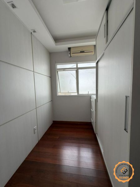 Cobertura com 4 quartos, 4 banheiros e 359m² à venda no bairro Centro, Pelotas