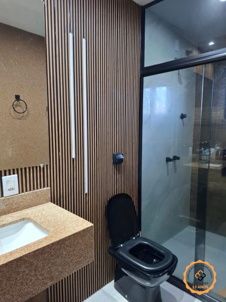 Casa com 3 banheiros e 140m² à venda no bairro Três Vendas, Pelotas