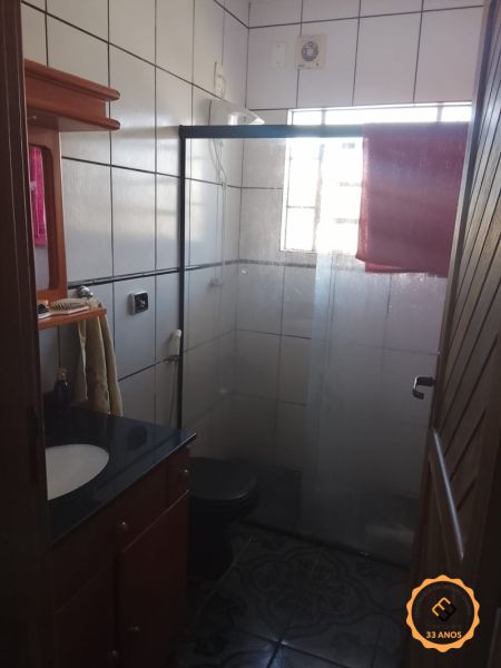 Casa com 3 quartos, 2 banheiros e 195m² à venda no bairro Três Vendas, Pelotas