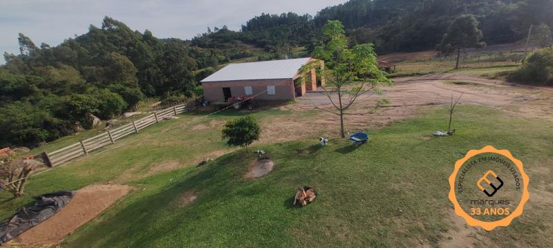 Sítio com 2 quartos e 1 banheiro à venda no bairro Colônia, Pelotas