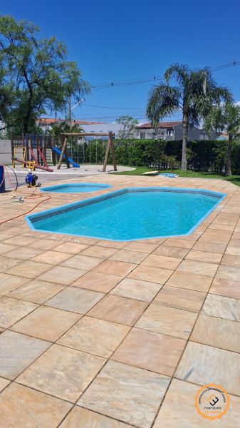 Apartamento com 2 quartos, 1 banheiro e 50m² à venda no bairro Areal, Pelotas