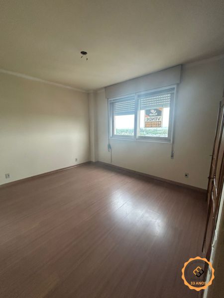 Apartamento com 3 quartos, 3 banheiros e 156m² à venda no bairro Centro, Pelotas