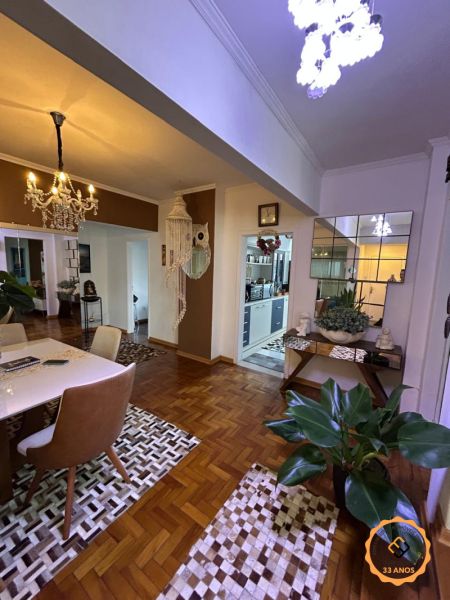 Apartamento com 3 quartos, 2 banheiros e 97m² à venda no bairro Centro, Pelotas