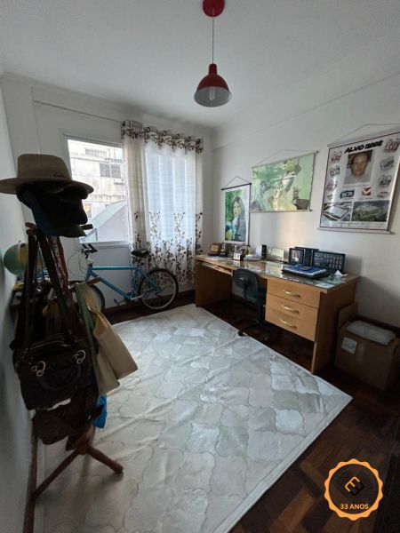 Apartamento com 3 quartos, 2 banheiros e 97m² à venda no bairro Centro, Pelotas