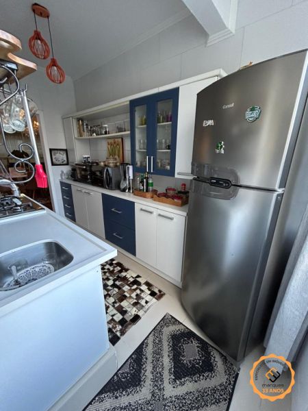 Apartamento com 3 quartos, 2 banheiros e 97m² à venda no bairro Centro, Pelotas