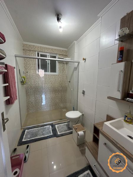 Apartamento com 3 quartos, 2 banheiros e 97m² à venda no bairro Centro, Pelotas