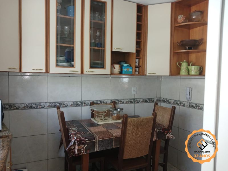 Apartamento com 3 quartos, 1 banheiro e 70m² à venda no bairro Três Vendas, Pelotas