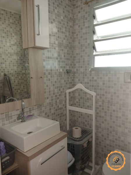 Apartamento com 3 quartos, 1 banheiro e 70m² à venda no bairro Três Vendas, Pelotas