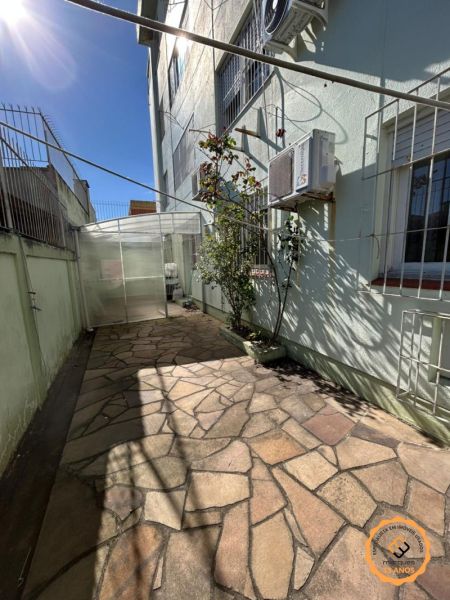 Apartamento com 2 quartos, 2 banheiros e 98m² à venda no bairro Três Vendas, Pelotas