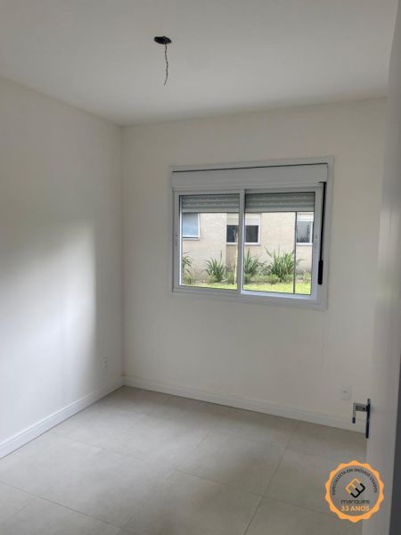 Apartamento com 3 quartos, 1 banheiro e 74m² à venda no bairro Areal, Pelotas