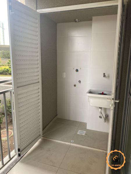 Apartamento com 3 quartos, 1 banheiro e 74m² à venda no bairro Areal, Pelotas