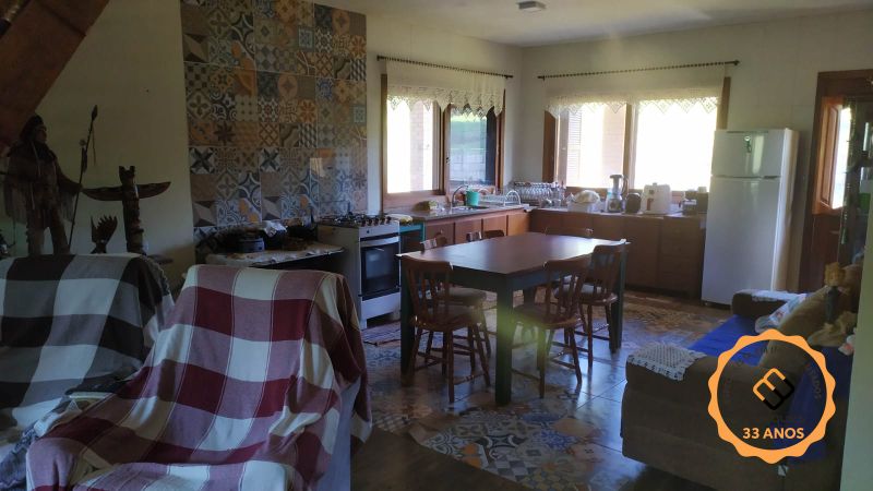 Sítio com 2 quartos, 2 banheiros e 16900m² à venda no bairro Colônia, Pelotas