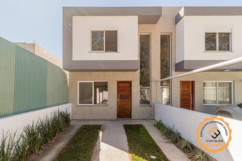 Casa com 3 quartos, 2 banheiros e 115m² à venda no bairro Laranjal, Pelotas