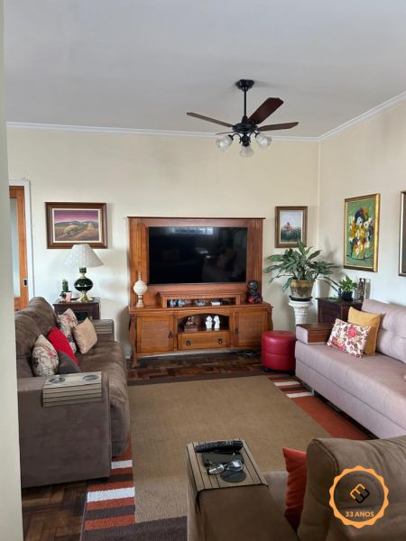 Apartamento com 3 quartos, 2 banheiros e 116m² à venda no bairro Centro, Pelotas