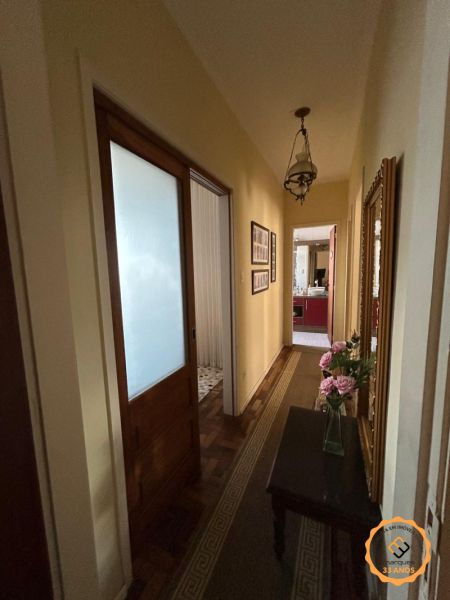 Apartamento com 3 quartos, 2 banheiros e 116m² à venda no bairro Centro, Pelotas