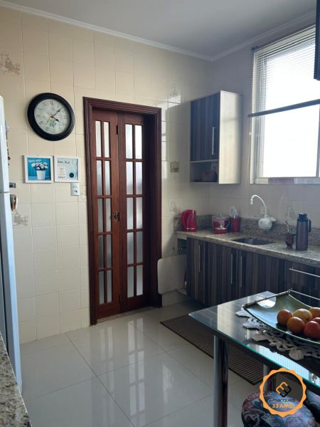Apartamento com 3 quartos, 2 banheiros e 116m² à venda no bairro Centro, Pelotas