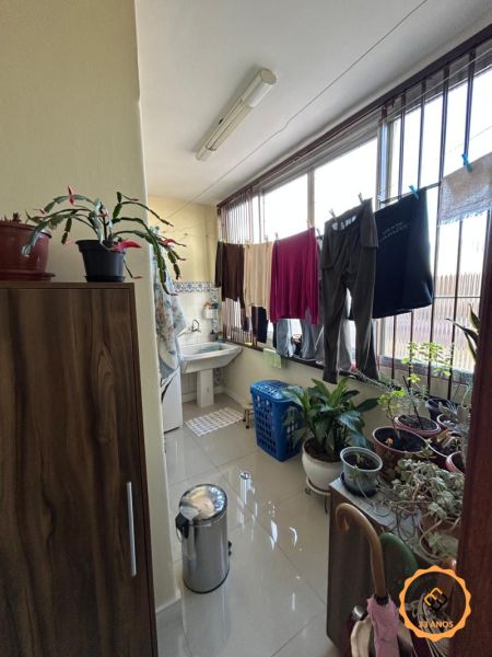 Apartamento com 3 quartos, 2 banheiros e 116m² à venda no bairro Centro, Pelotas