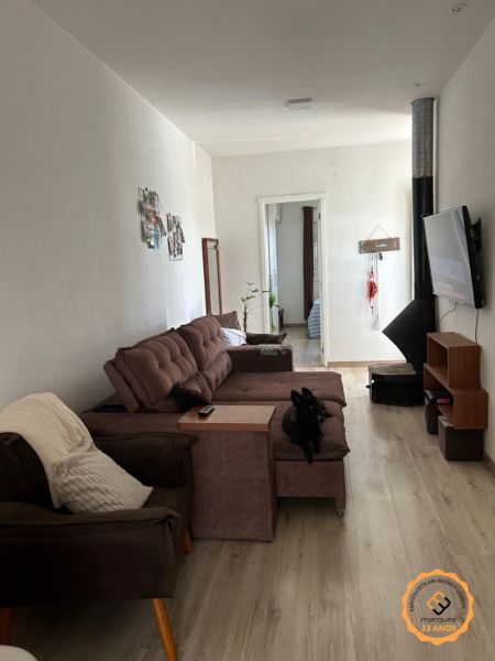 Casa com 2 quartos, 2 banheiros e 52m² à venda no bairro Três Vendas, Pelotas