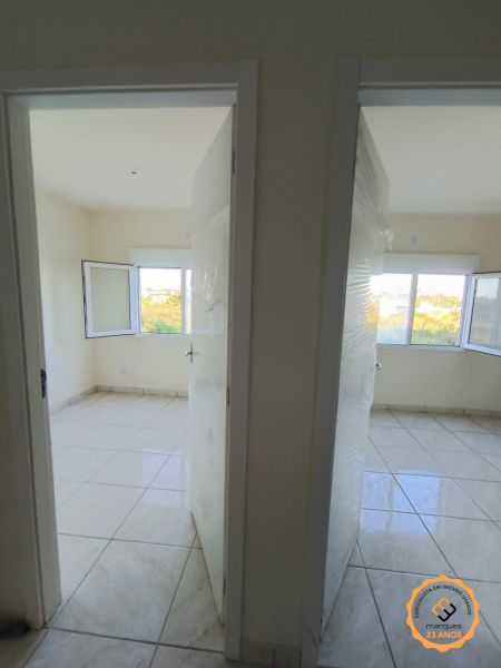 Apartamento com 2 quartos, 1 banheiro e 50m² à venda no bairro Sítio Floresta, Pelotas